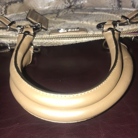 Large Coach Purse - Picture 3 of 9